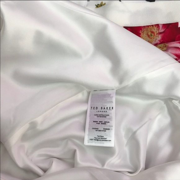 ❌SOLD ❌Ted Baker AMYLIA Berry Sundae BodyCon - Picture 11 of 12